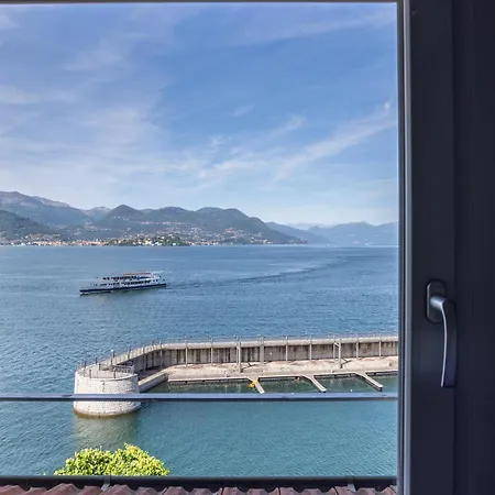 Belvedere Lakeview Historic Center * Stresa