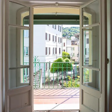 Belvedere Lakeview Historic Center Apartment *